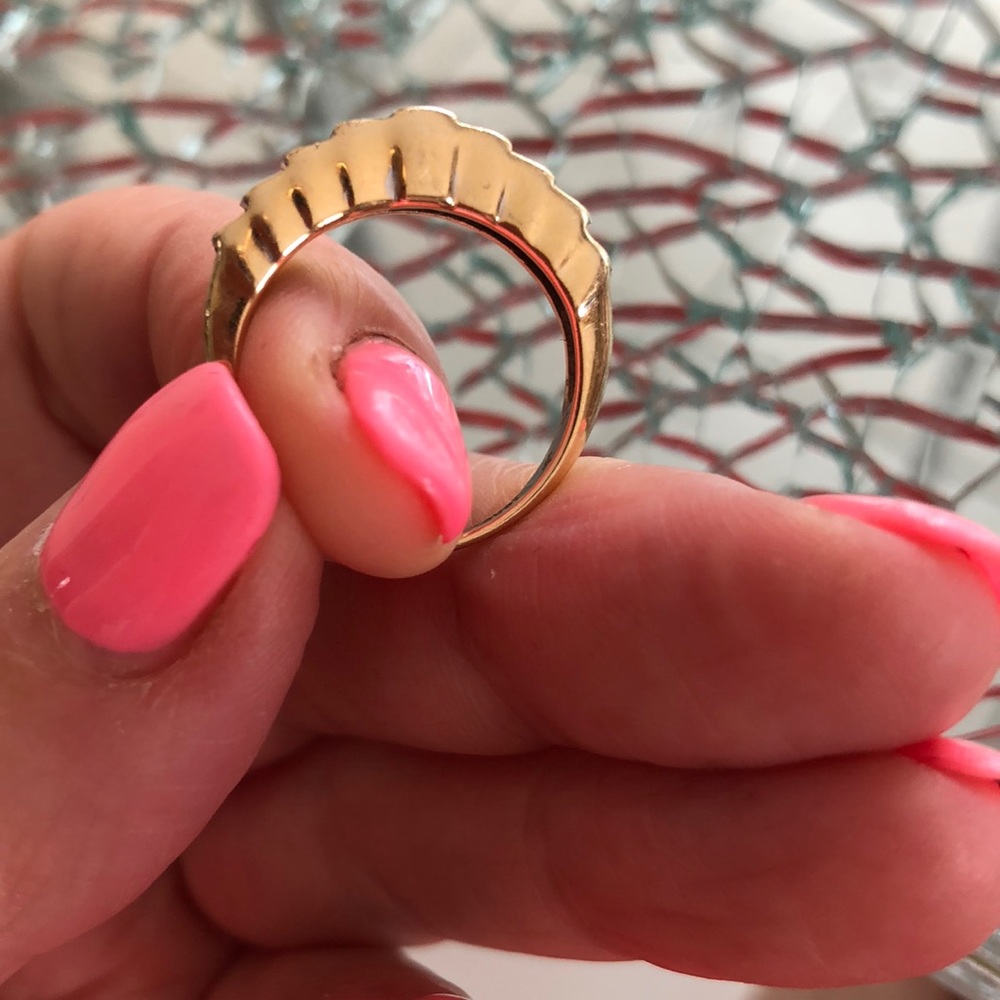 Ring - Picture 4 of 7